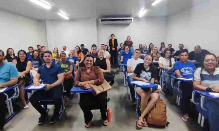 Palestra "Seu Futuro em Administração" celebra Dia do Administrador e 60 anos da profissão no Brasil na Uniplan em Iguatú